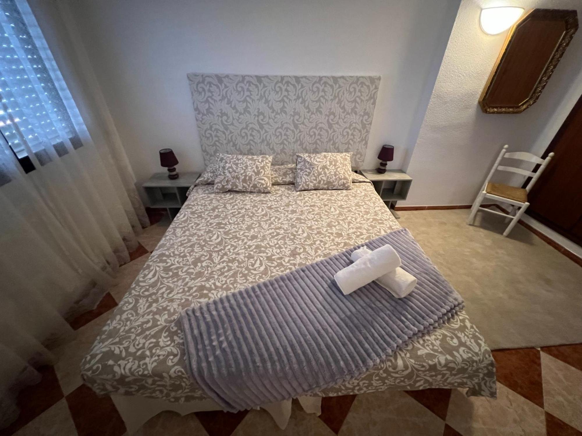 Casa Grande En Cordoba, Pueblo De La Victoria , 6 Dormitorios Exteriör bild